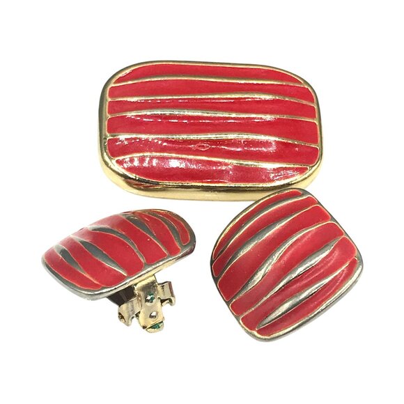 Weekender Bold Red and Gold Tone Stripes Jewelry, Vintage Pendant Brooch - Picture 3 of 5